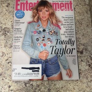 Taylor Swift Entertainment Weekly Magazine